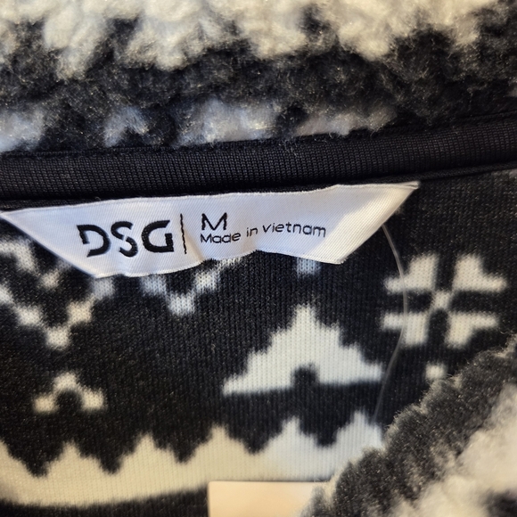 DSG Women's Fair Isle Quarter-Zip Fleece Pullover Medium  New Jacket/Coat New - Picture 4 of 12